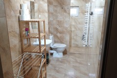 Noclegi-Brzeziny-Greys-Pokoj-A5-4